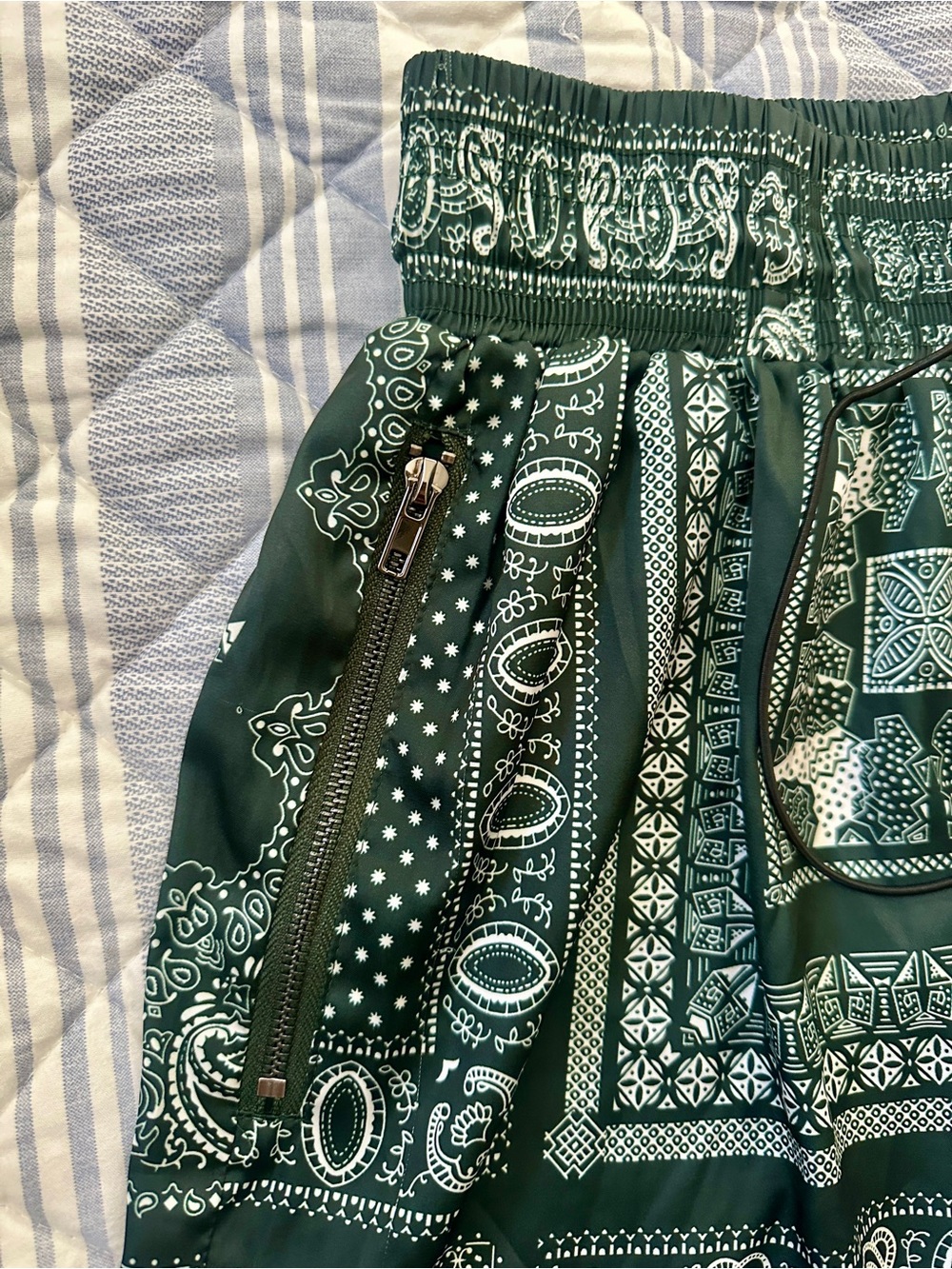 Goodie Muay Thai Bandana Print Training Shorts Zip Pocket Lined Green White M - Picture 5 of 9